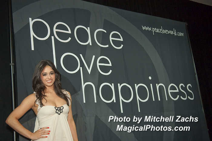 008-JeanineHomecoming.JPG