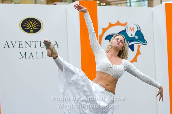 DolCheer-95795.jpg