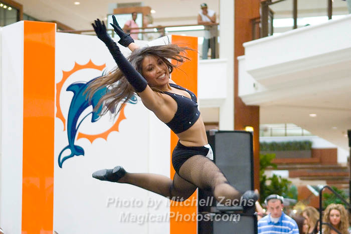 DolCheer-95902.jpg