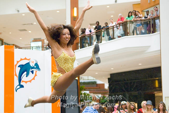 DolCheer-95930.jpg