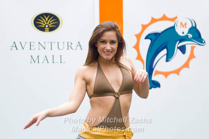DolCheer-96020.jpg