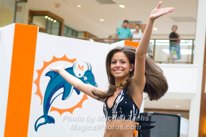 DolCheer-96028.jpg