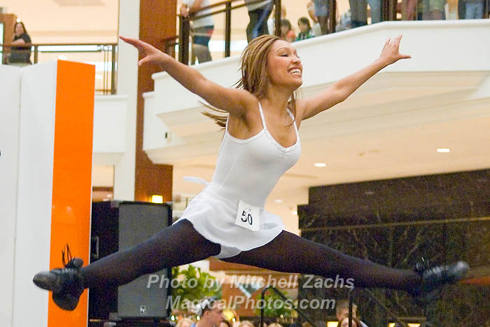 DolCheer-96412.jpg