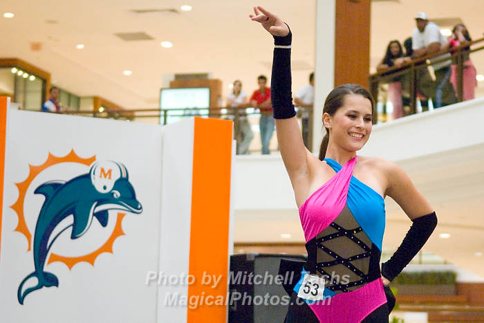 DolCheer-96456.jpg