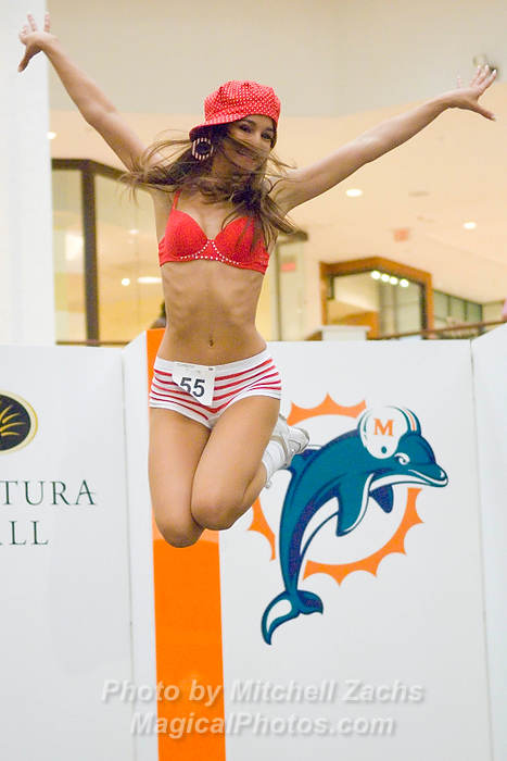 DolCheer-96494.jpg