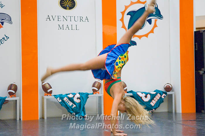DolCheer-96521.jpg