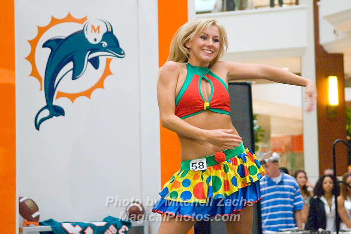 DolCheer-96525.jpg