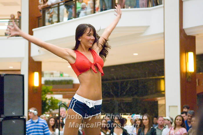 DolCheer-96570.jpg