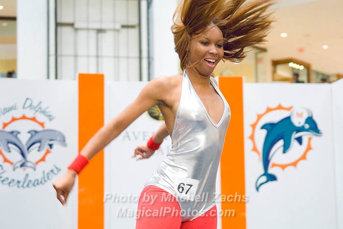 DolCheer-96606.jpg