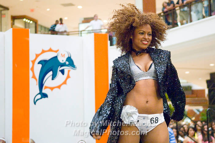DolCheer-96621.jpg