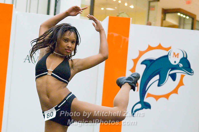 DolCheer-96776.jpg