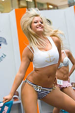DolCheer-95702