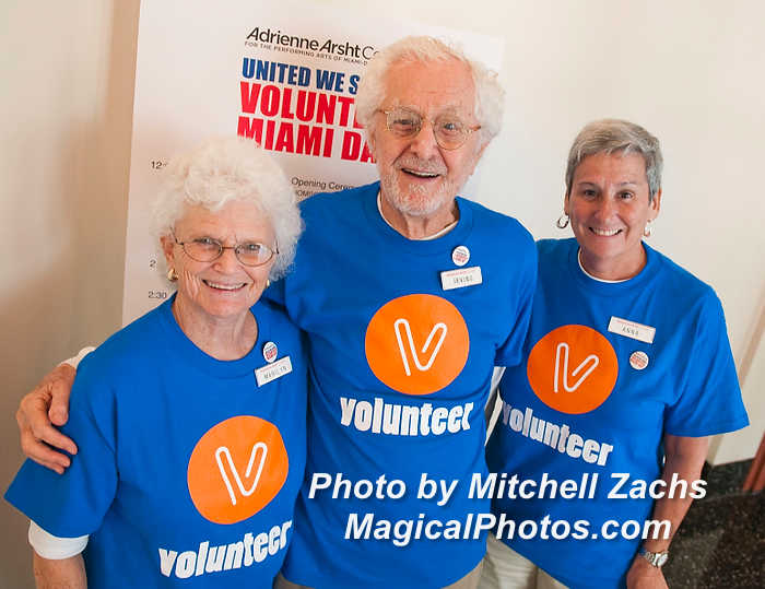 065-VolunteerDay-2458.JPG