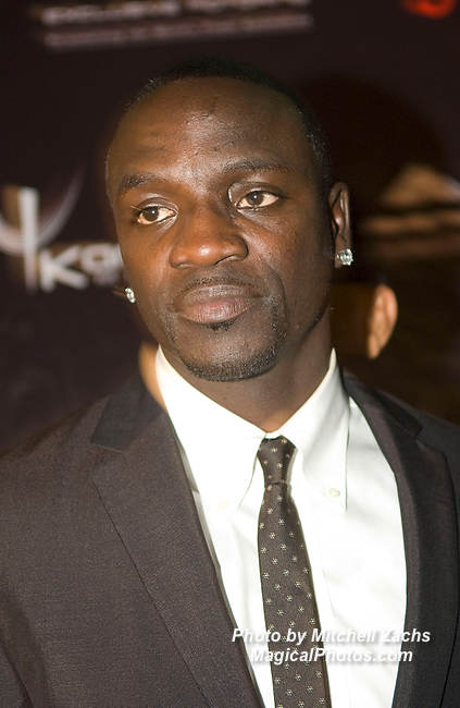 AKON-6373.JPG