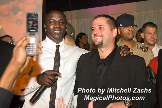 AKON-7019.JPG