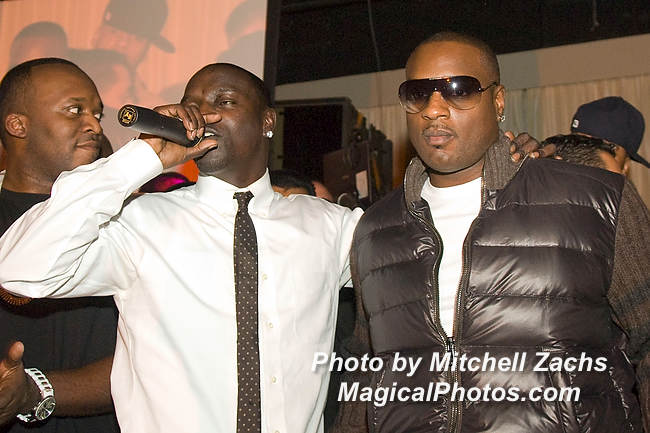AKON-7031.JPG