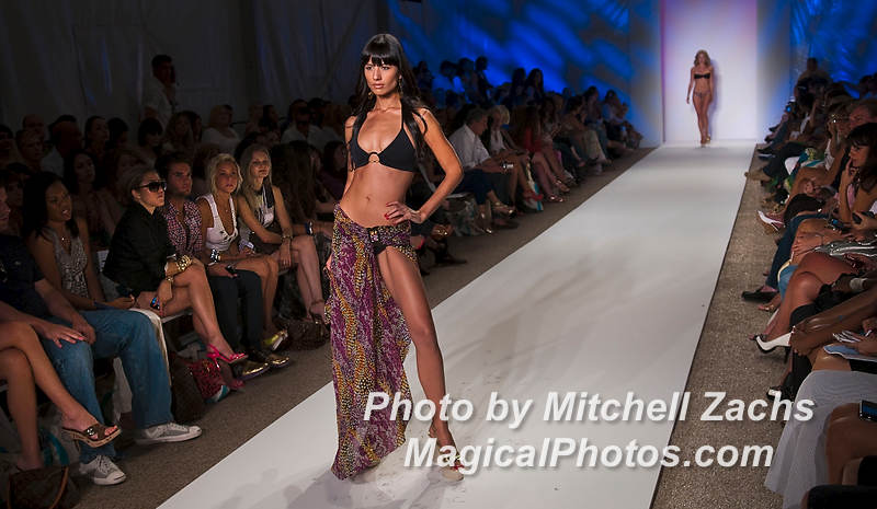 CaffeSwimwear-4119.JPG
