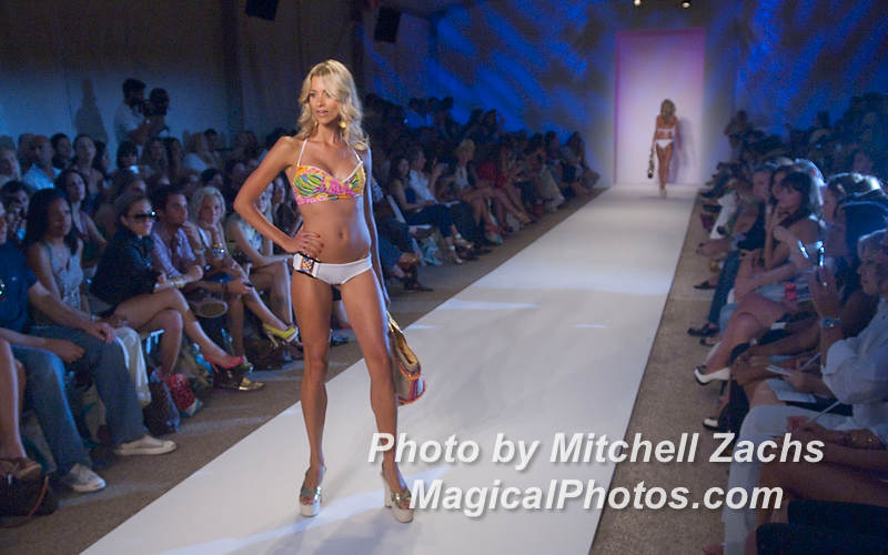 CaffeSwimwear-6705.JPG
