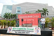 042-Carnival