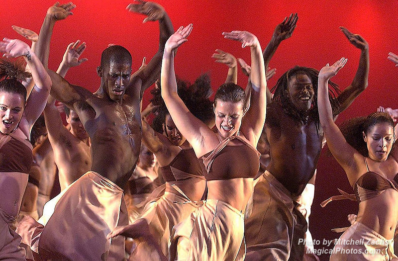 013097a_NewWrldDnceDVD-Show.JPG