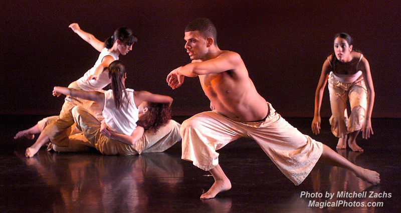 020_ZAC1234DVD-Show.JPG