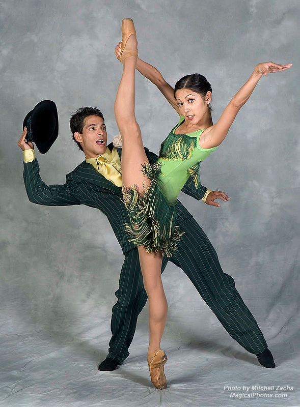 036_ZA21122DVD-Show.JPG