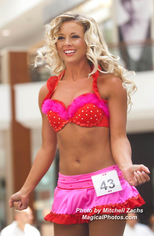 Cheer09-7284.jpg