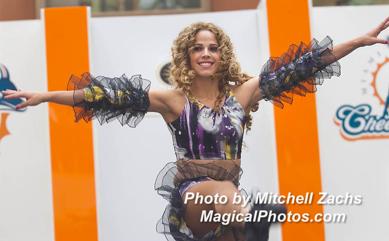 Cheer09-7466.jpg