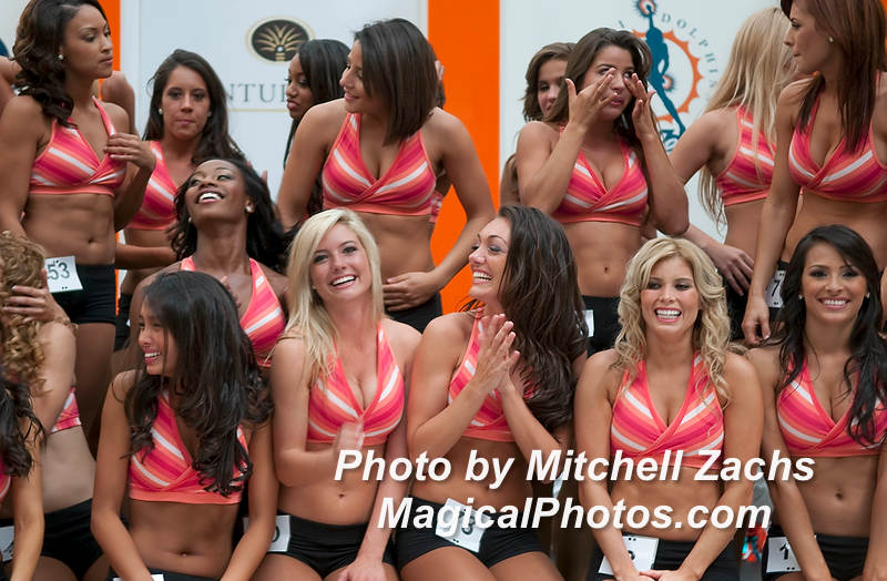 Cheer09-8618.jpg