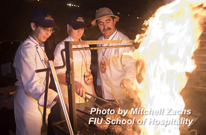 FIU-BurgBash-0102.JPG