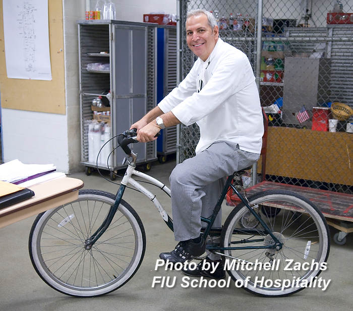 FIU-ThurFoodPrep-6138.JPG