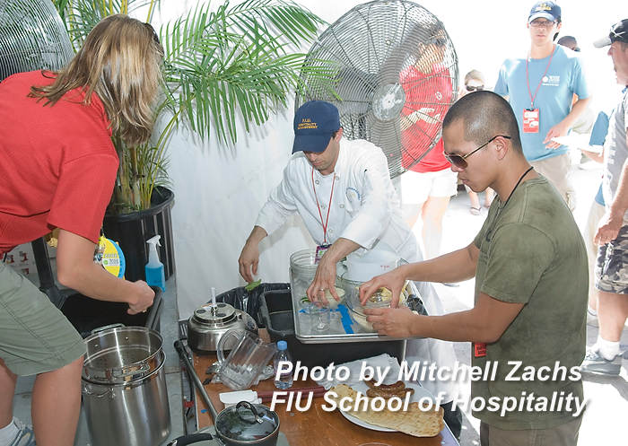 FIU-Grd-Taste-9473.JPG