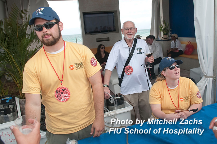 FIU-0478-WF104377.JPG