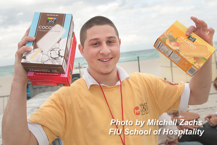 FIU-0485-WF104395.JPG
