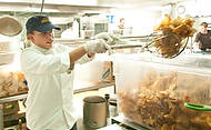 FIU-WF09-022090 - FIU School of Hospitality student