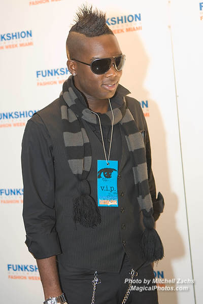 Funkshion-7754.jpg