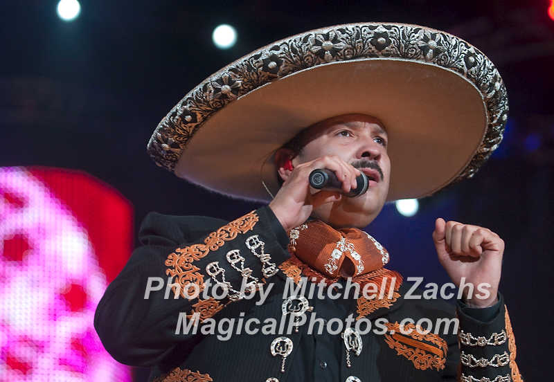 06-Marco_Antonio_Solis-0336.JPG