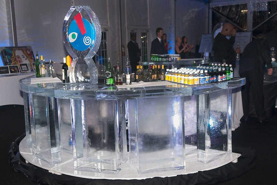 306-MCM10Gala.JPG