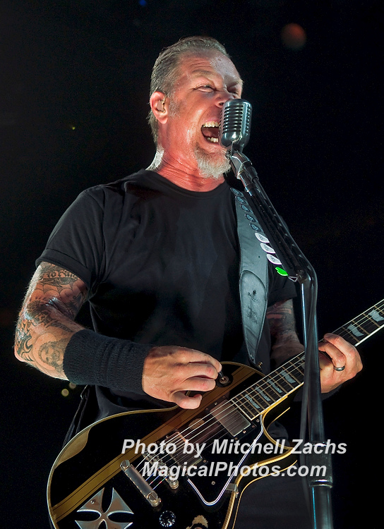 14-Metallica-9975.JPG