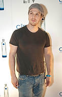 NYE-4087<br>Singing Artist Gavin DeGraw