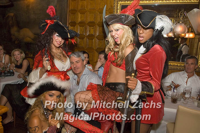 Pirates-6194.jpg