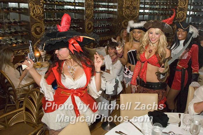 Pirates-6228.jpg