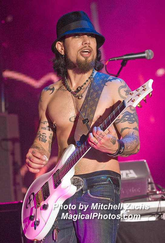 Actor-Singer-Dave_Navarro.JPG