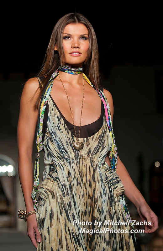 150-148-RobertoCavalli.JPG