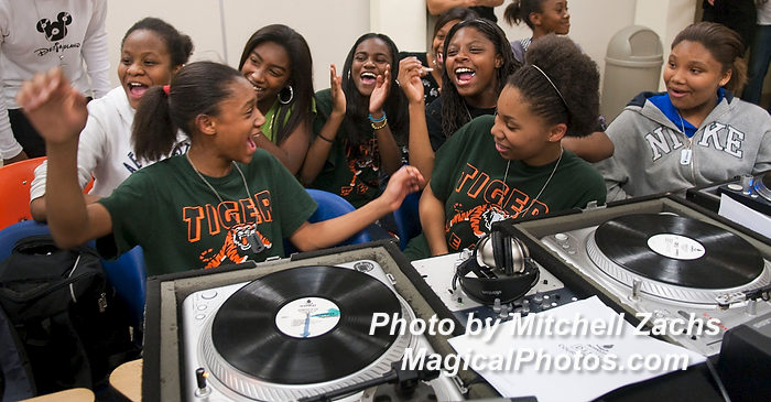 05-DJ_Irie_Spiniversity.JPG