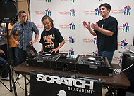 18-DJ_Irie_Spiniversity