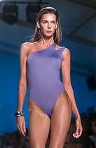 TIBIswimweara-3546