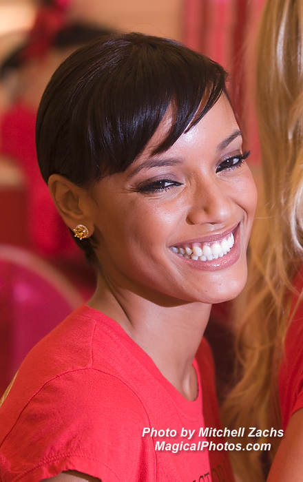 VictoriaSecret-8917.JPG