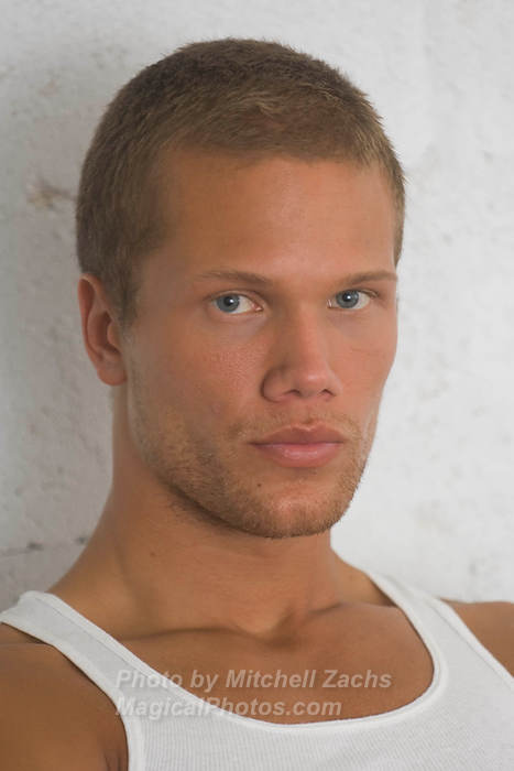 Zachary-9686.jpg