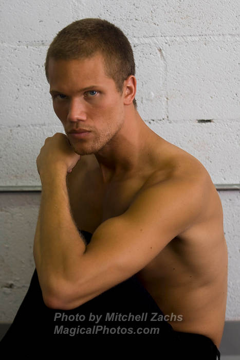Zachary-9715.jpg